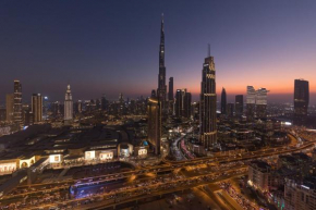 3BR and maids Burj Khalifa and Fountain View for 8 guests